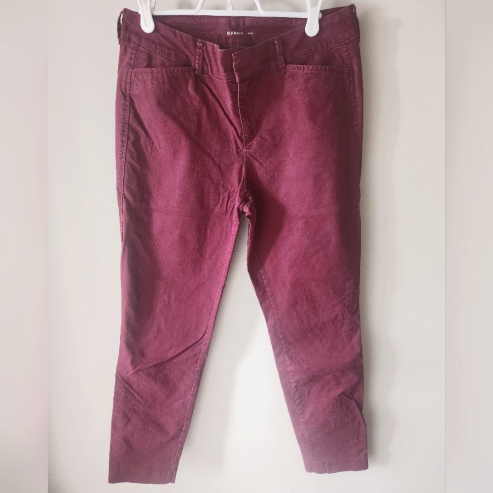 Old Navy Pixie Pants, Maroon, Size 6